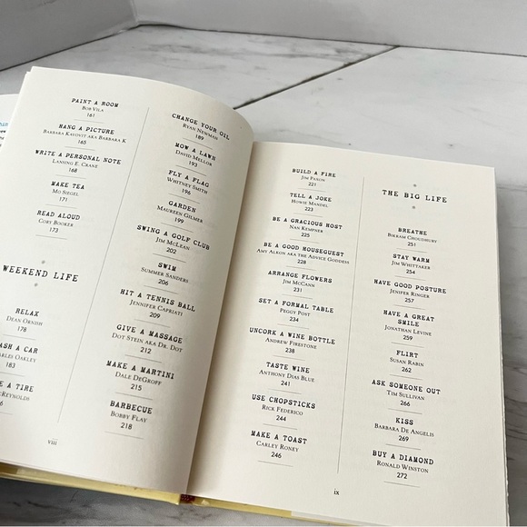 The Experts' Guide to 100 Things Everyone Should Know How to Do Hard Cover Book - Picture 5 of 11